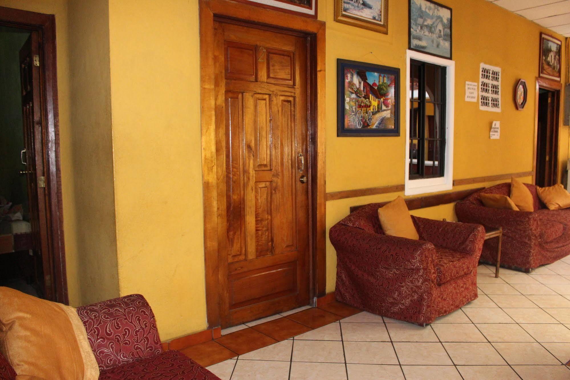 Hotel Pasadena II San Salvador Bagian luar foto
